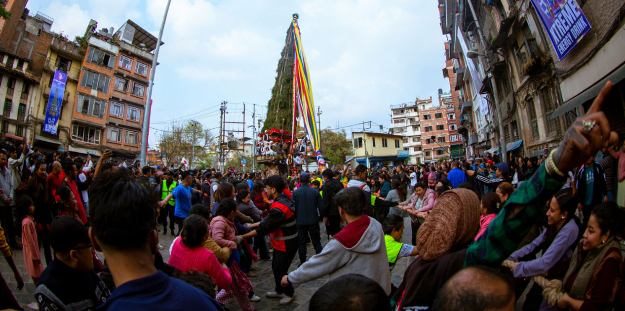 सेतो मच्छिन्द्रनाथको रथयात्रा सम्पन्न, परम्परागत परिक्रमा पूरा