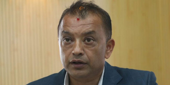 सार्वजनिक पदमा रहेकाहरूको सम्पत्ति छानबिनका लागि आयोग गठन गर्न गगन थापाको प्रस्ताव