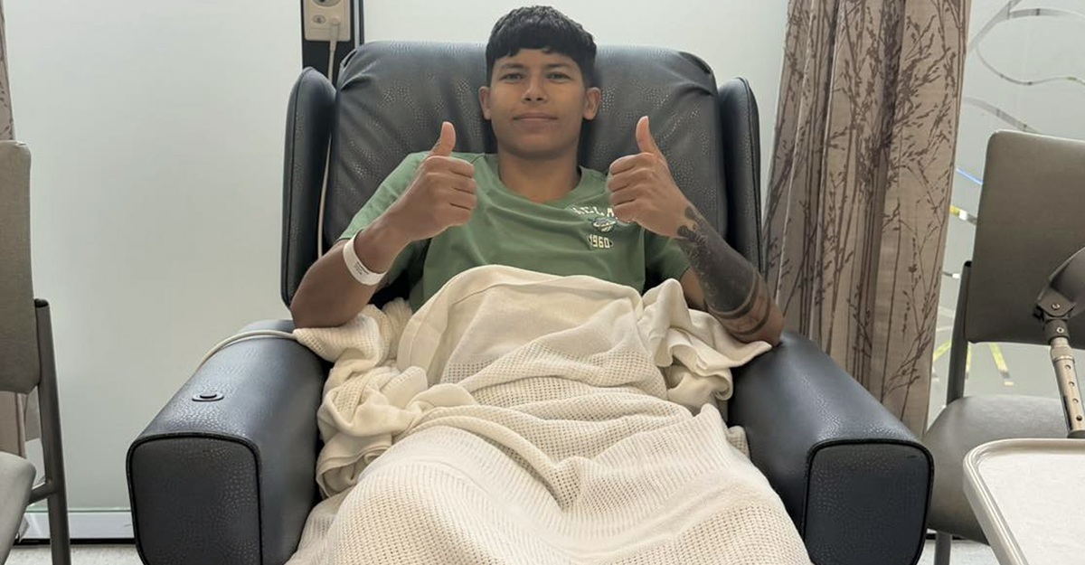 न्यूज़ील्याण्डमा ‘साम्बा’को सफल घुँडाको शल्यक्रिया