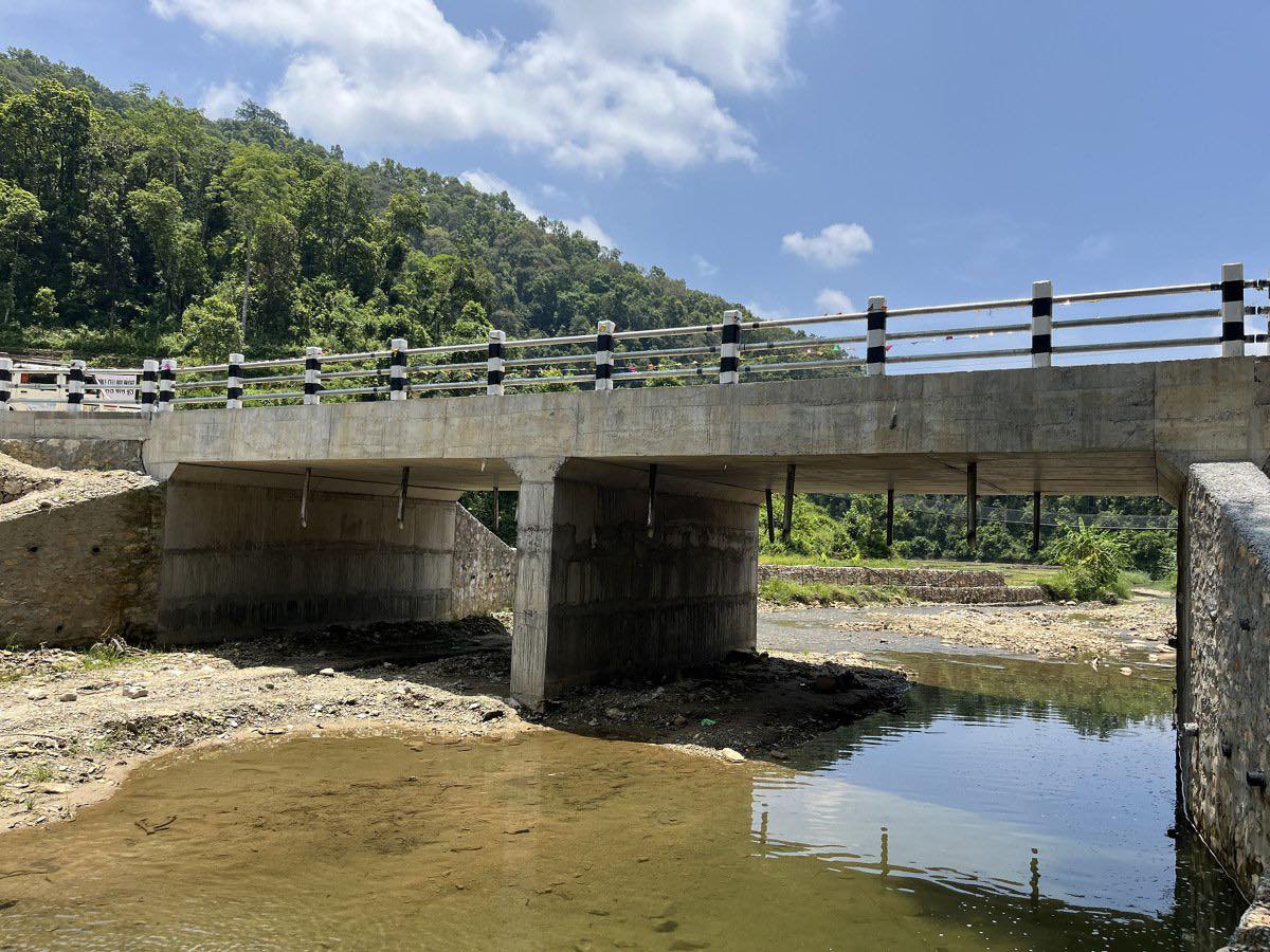 तीन करोड ७१ लाख खर्चेर पुल निर्माण