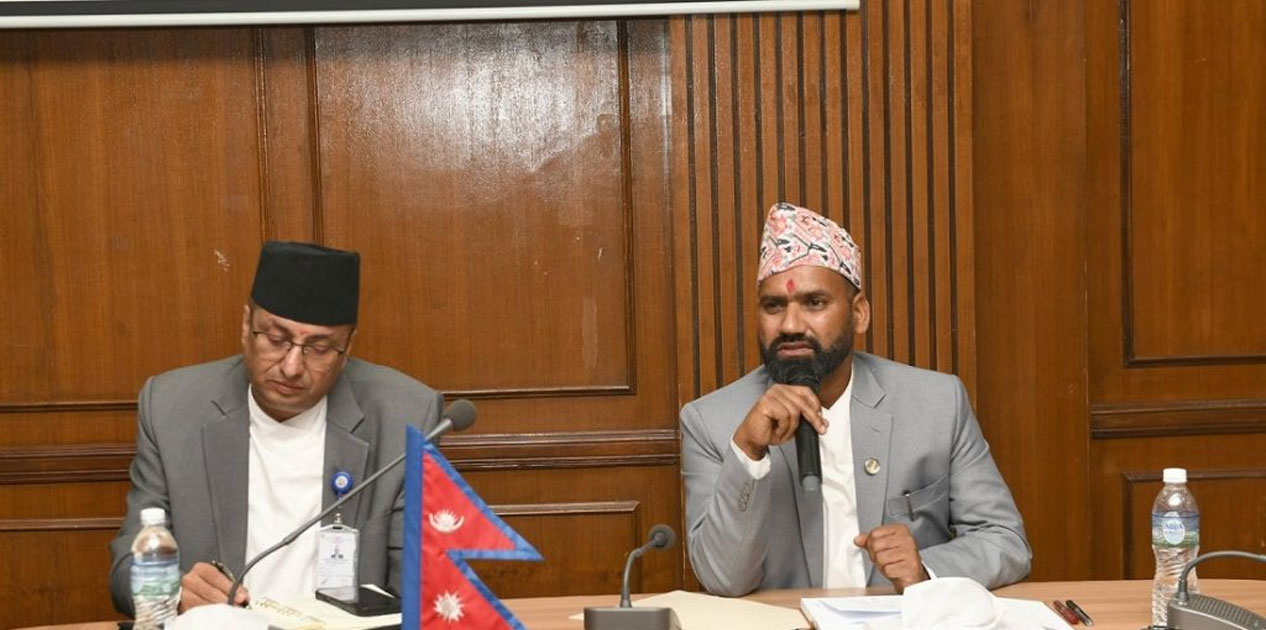 पर्यटन मन्त्री पौडेलको कार्यकक्षमा मोबाइल फोन निषेध