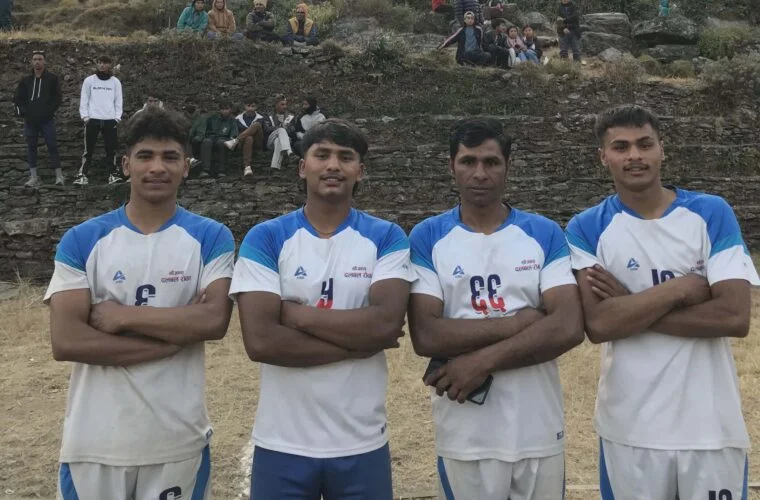 भलिबलको एउटै टिममा परिवारका चार जना सदस्य