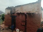 चट्याङले घर जल्यो, ६ जनाको परिवार विस्थापित