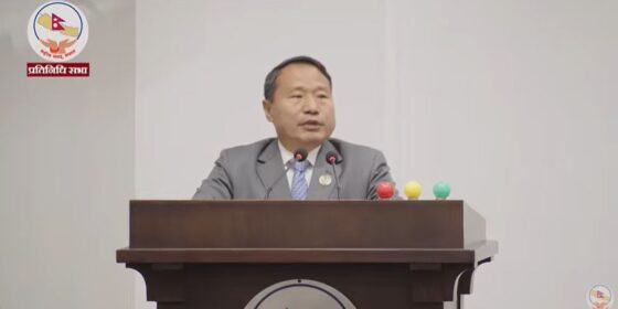 नयाँ सांसदहरूलाई वर्षमान पुनले भने- गणतन्त्रका ‘सुन्दर फूल’