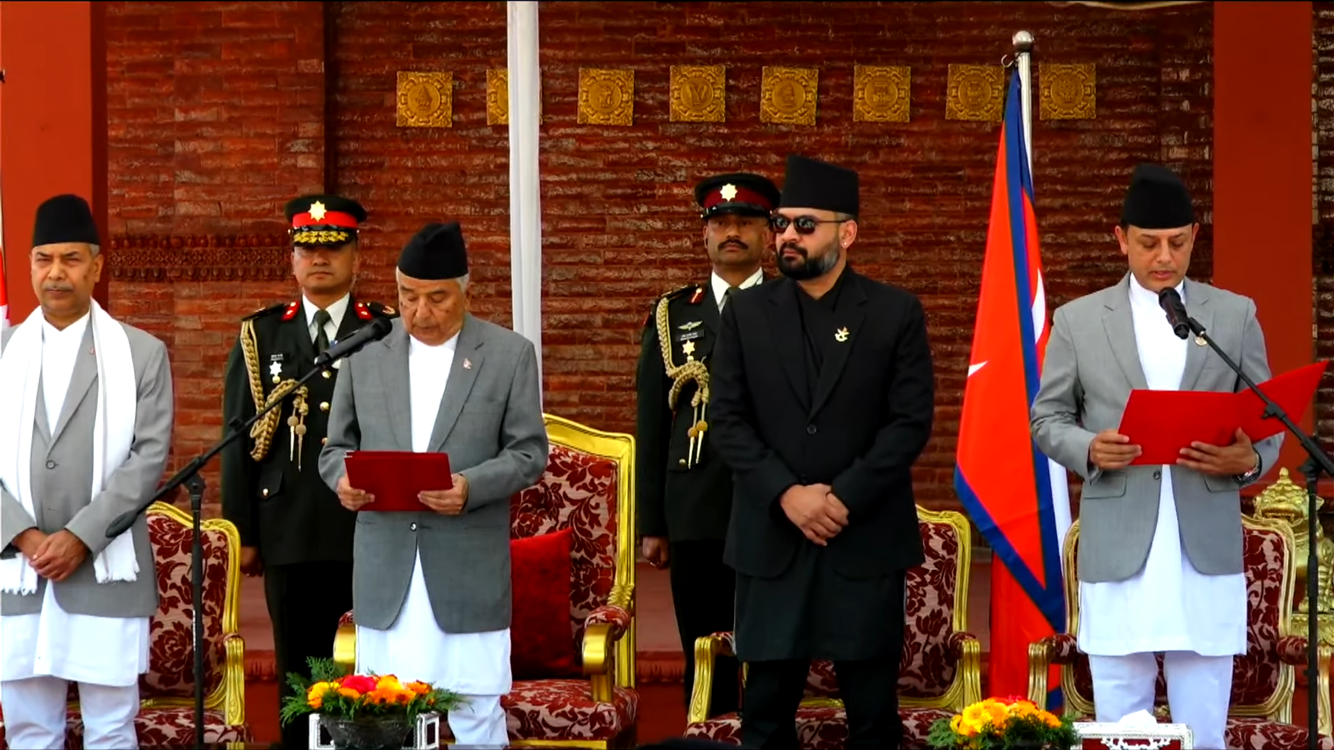 नवनियुक्त सभामुख डोलप्रसाद अर्यालद्वारा शपथ ग्रहण