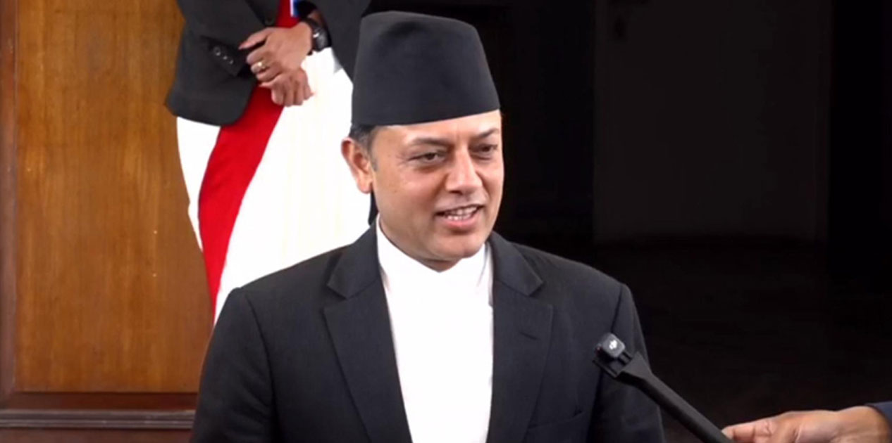 संवैधानिक मर्यादाभित्र रहेर काम गर्ने अर्यालको प्रतिबद्धता