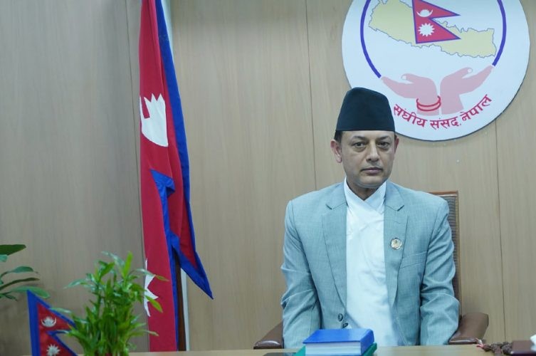 सभामुख डीपी अर्यालले गरे पद बहाली