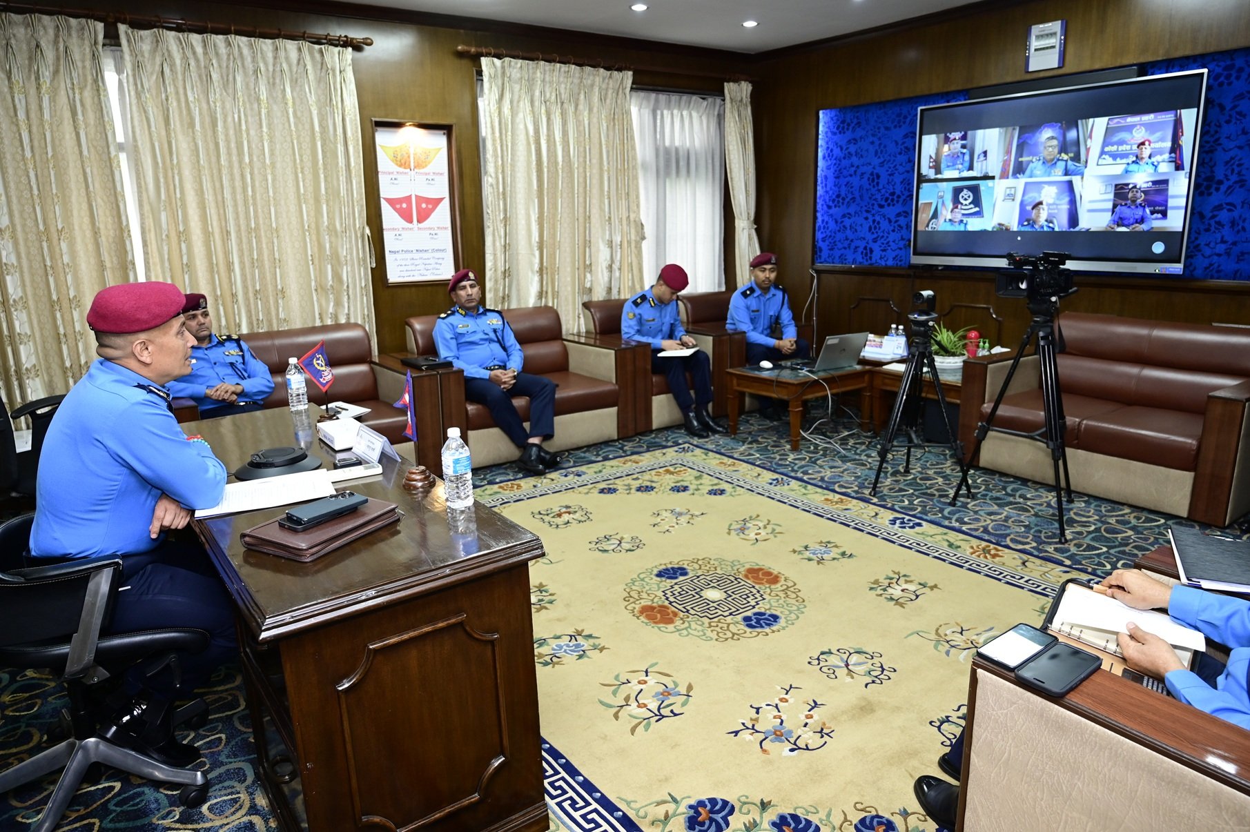 बिचौलियालाई तत्काल कानुनी दायरामा ल्याउन आईजीपी कार्कीको निर्देशन