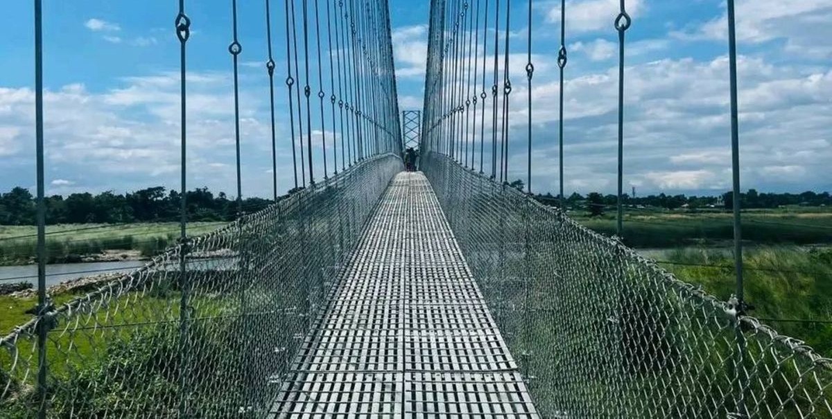 ऋषिङमा दुई झोलुङ्गे पुल निर्माण