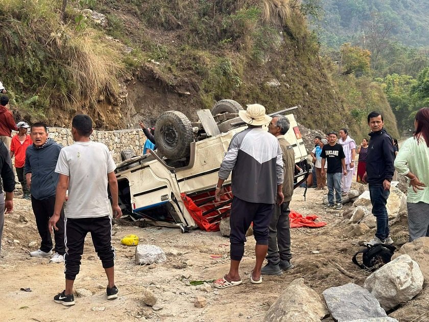 लमजुङमा जिप दुर्घटनाः २ जनाको मृत्यु, १२ जना घाइते