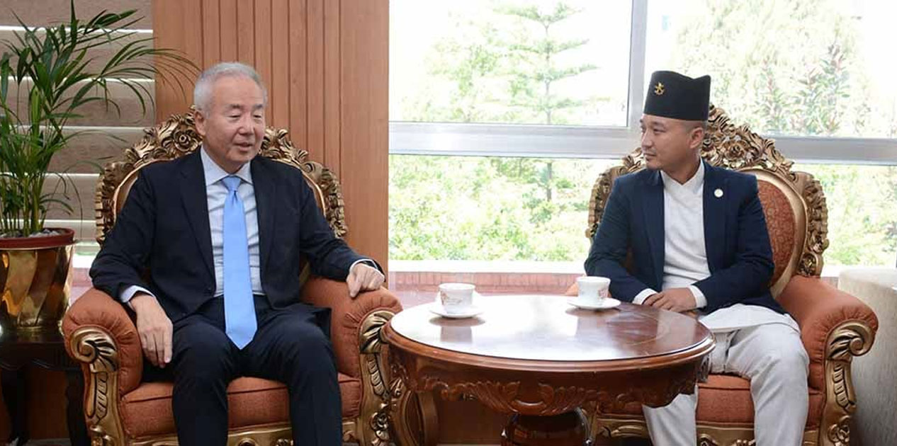 गृहमन्त्री गुरुङ र जापानी राजदूतबिच शिष्टाचार भेटवार्ता