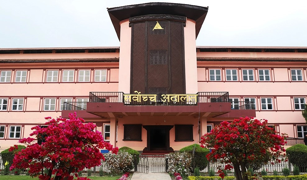 देउवा दम्पती पक्राउ नगर्न सर्वोच्चको अन्तरिम आदेश