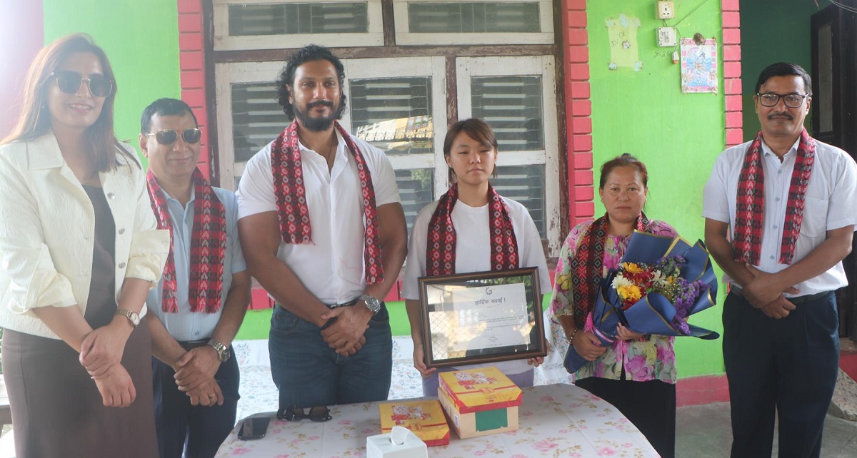 सहिदको छोरी आकृतिको सपना देशको सेवा गर्ने