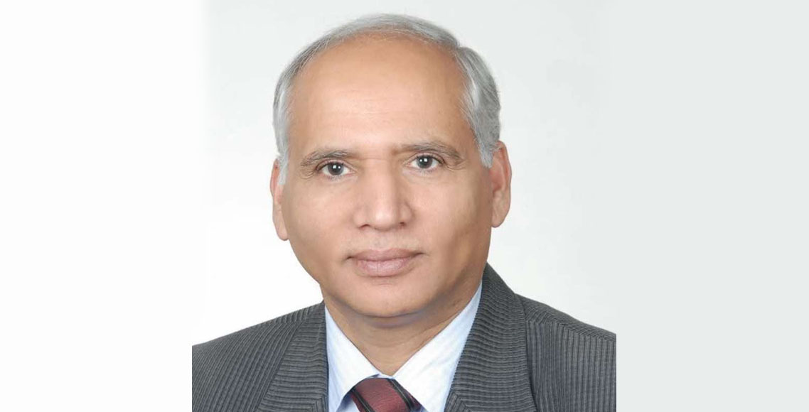 डा. श्रीकृष्ण गिरीलाई चिकित्सा शिक्षा आयोगको जिम्मेवारी
