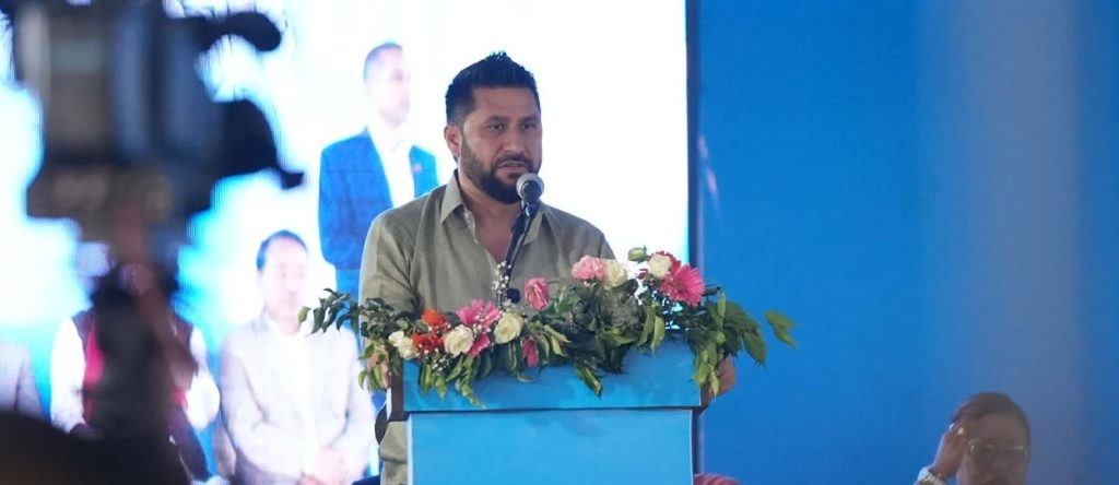 कांग्रेस-एमालेलाई संज्ञा दिँदै रविले भने : दुवै दलका अप्ठ्यारा नमिले देशलाई समस्या पर्छ