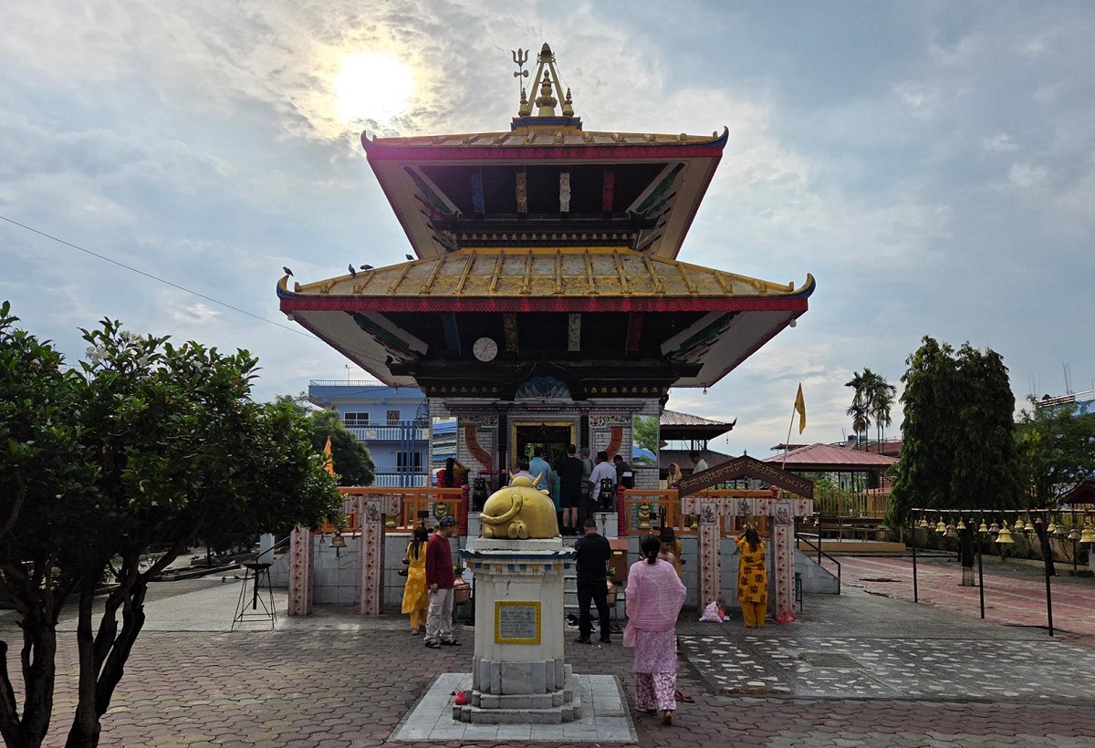 धार्मिक पर्यटनको गन्तव्य बन्दै भुवनेश्वर महादेव मन्दिर