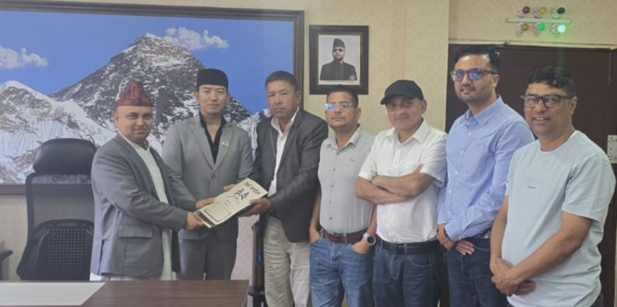 चिया उद्योग बचाउन माग राख्दै सिंहदरबारमा उद्योगी