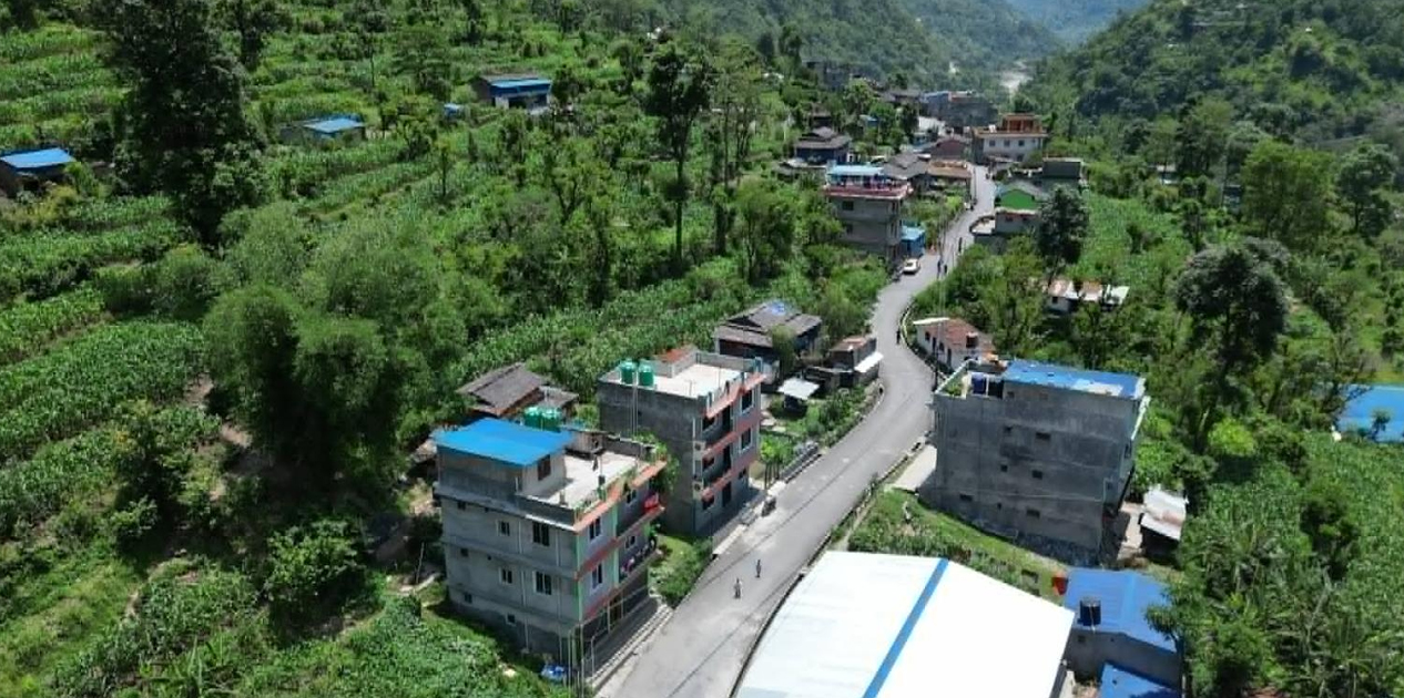 सडक पूर्वाधारलाई सुधार गर्दै मालिका गाउँपालिका