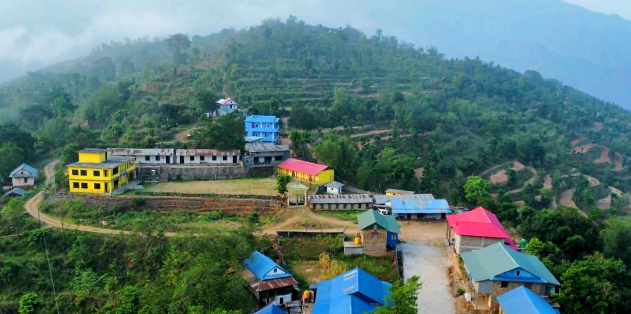 अभावमै उपलब्धि खोज्दै ‘सगरमाथा मावि सिक्रेटार’