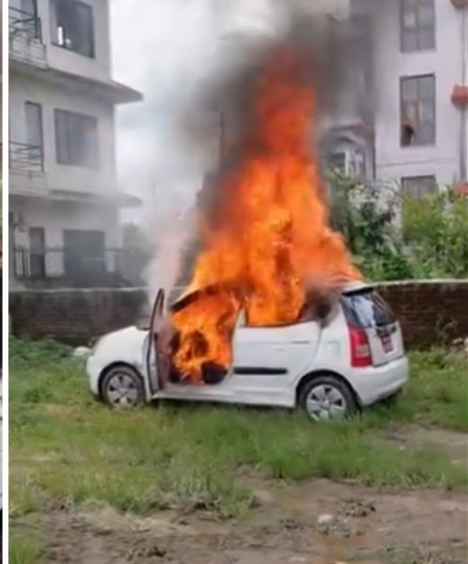 गलागी भएको कारबाट एक जनाको शव निकालियो