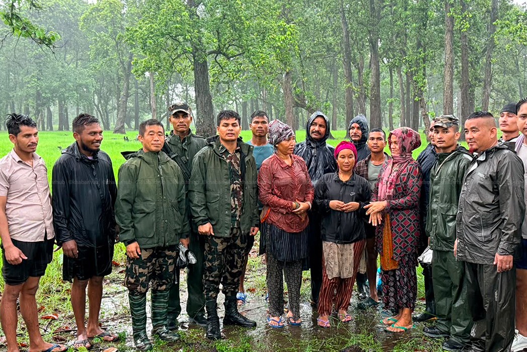 च्याउ टिप्न जाँदा सम्पर्कविहीन भएका महिला भेटिए