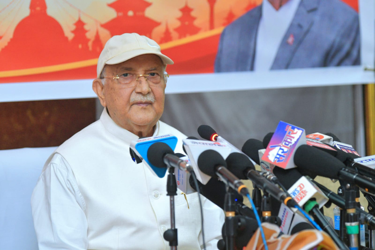 परिवर्तन पर्खने नभई सचेत प्रयासबाट छिटो प्राप्त गरिने विषय होः अध्यक्ष ओली