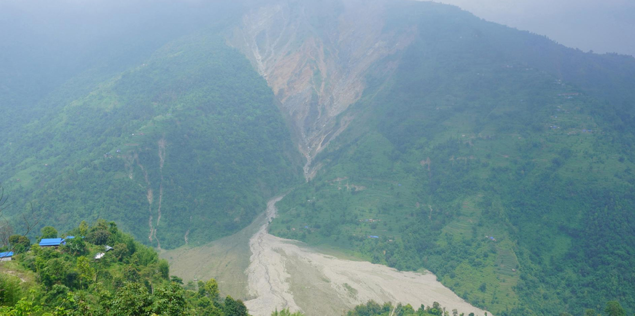 बोपुङको वासिङ पहिरो: बर्सेनि उठीबास हुँदै आसपासका स्थानीयवासी
