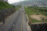 नागढुंगादेखि भरतपुरसम्मको सडक बन्द, क्षतिको अनुमान गर्न नसकिएको प्रहरीको भनाइ
