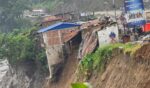 धादिङको चिरौदीमा बाढीले ४ घरमा क्षति
