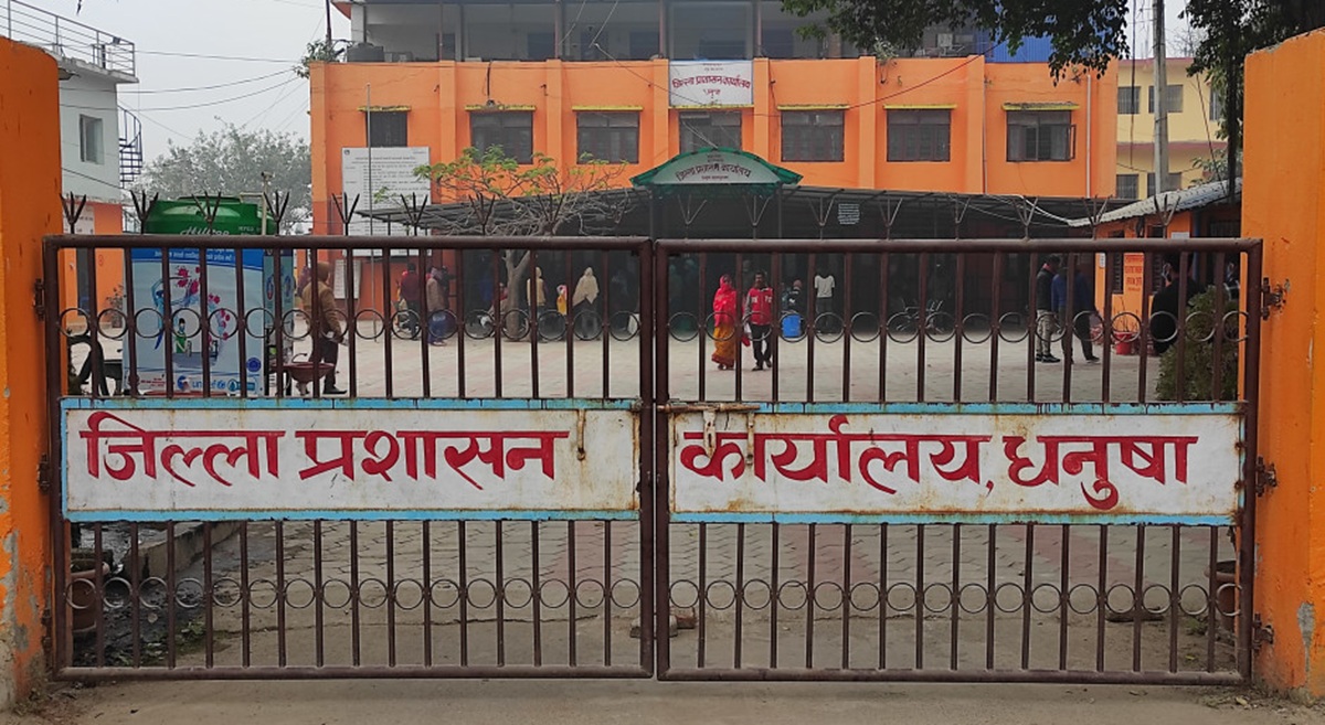 धनुषामा कर्फ्यु हटाइयो, संवेदनशील क्षेत्रमा निषेधाज्ञा