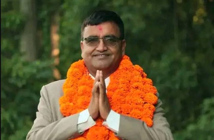 सुदूरपश्चिममा नेकपाका खगराज भट्ट मुख्यमन्त्री बन्दै, आजै शपथ