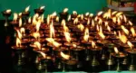 बाढीमा परी निधन भएकाको सम्झनामा पशुपतिनाथ क्षेत्रमा दीप प्रज्वलन