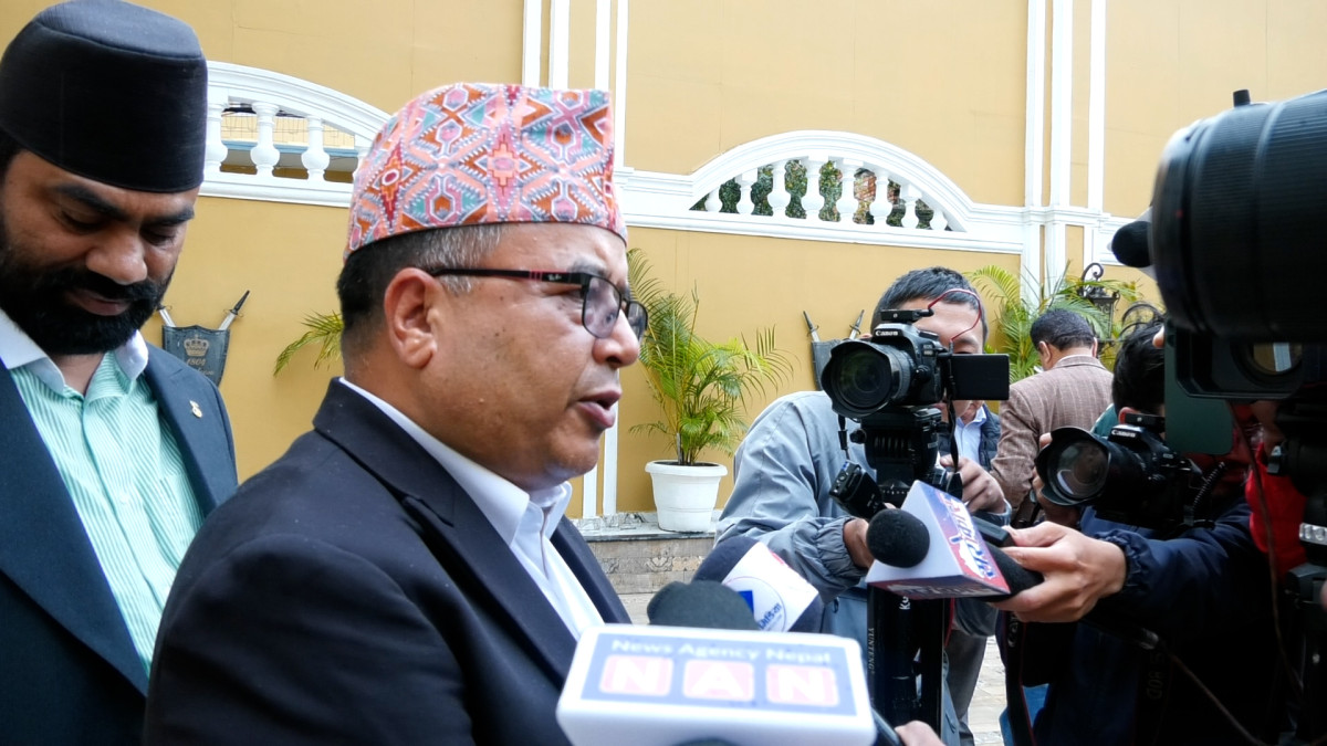 पुरानो संसद् पुनःस्थापनाको मुद्दा छिटो टुंग्याउन एमालेको सर्वोच्चलाई आग्रह