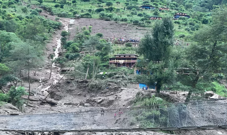 अविरल वर्षापछिको विपदबाट ३५ जनाको मृत्यु, १५ जना घाइते