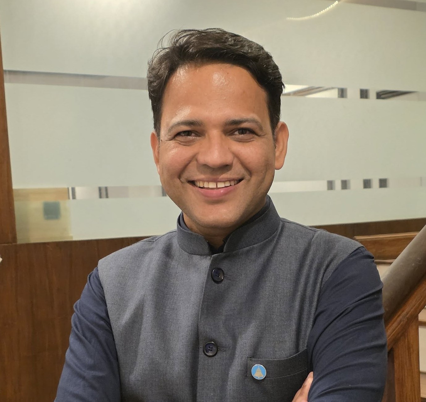रास्वपाले दसैंको शुभकामना आदानप्रदान गर्दा उपहार, नगद, जिन्सी लिने-दिने गर्दैन : महामन्त्री आचार्य