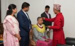 उपराष्ट्रपति यादवबाट दसैंको टीका ग्रहण