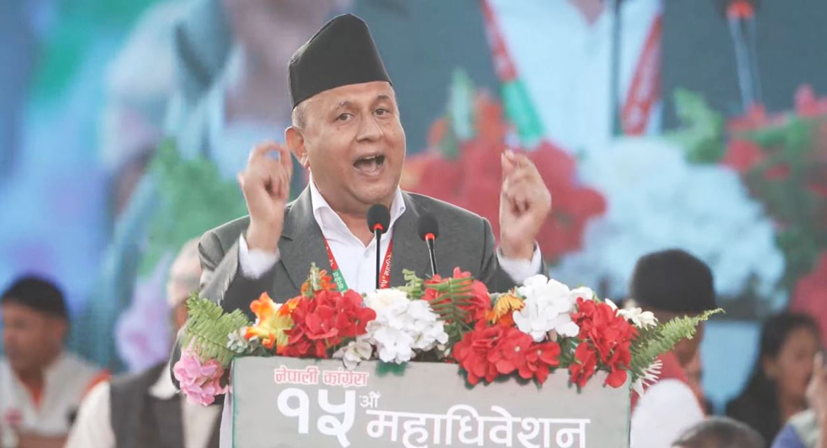 लोकतन्त्रको भविष्यप्रति चिन्ता छ : शङ्कर पोखरेल