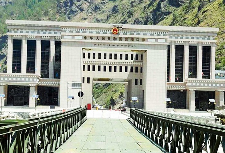 चीनले तातोपानी नाका किन तीन दिनका लागि मात्रै खोल्दैछ ?